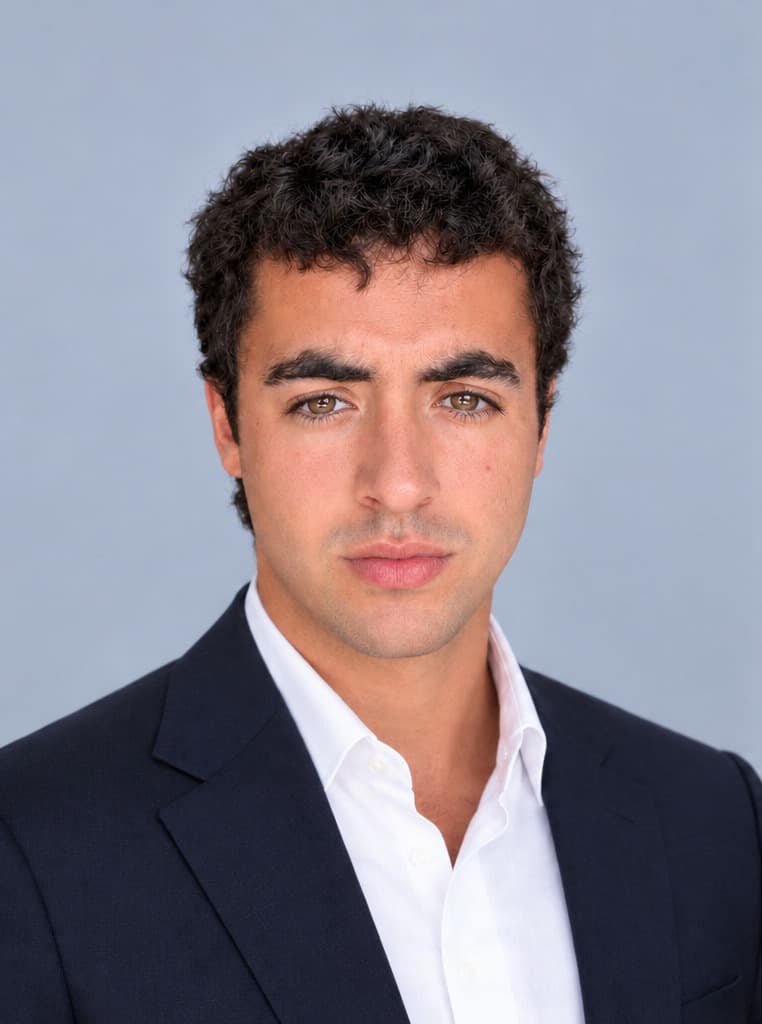Portrait of Jonas Chioua Lekhli